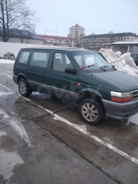 Chrysler Voyager II, 7 мест, 1993 г.