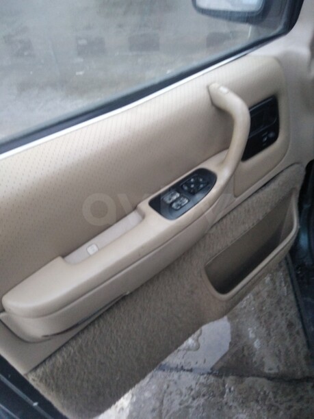 Chrysler Voyager II, 7 мест, 1993 г.
