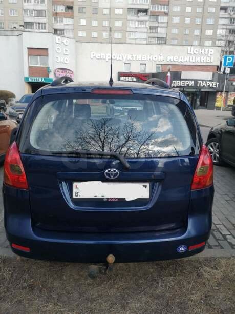 Toyota Corolla Verso I (E110), 5 мест, 2003 г.
