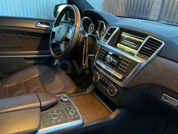 Mercedes-Benz GL-Класс X166, 7 мест, 2014 г.