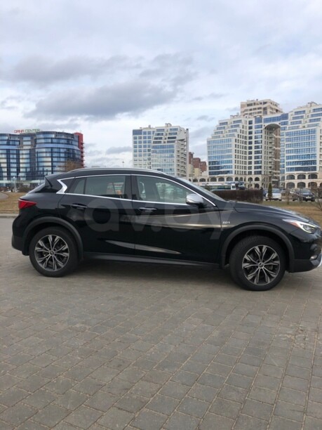 Infiniti QX30, 2016 г.