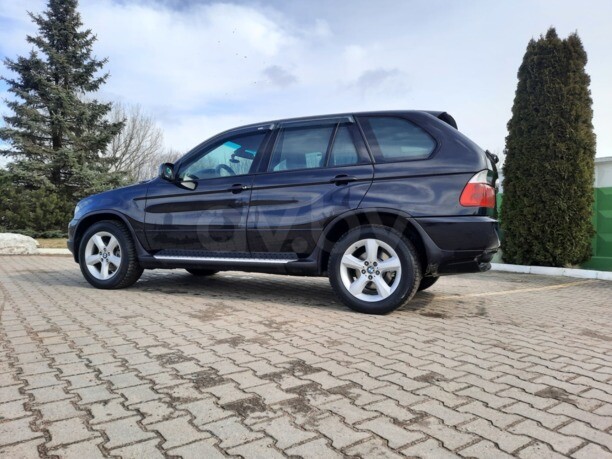 BMW X5 E53, 5 мест, 2004 г.