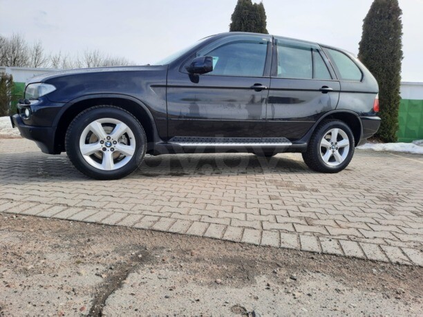 BMW X5 E53, 5 мест, 2004 г.