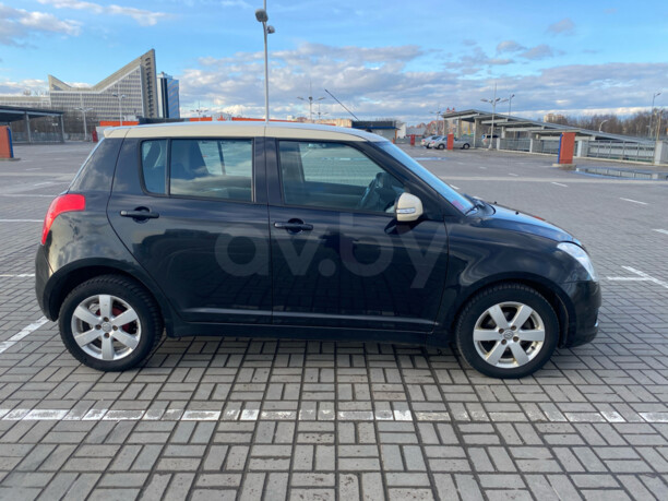 Suzuki Swift III, 2010 г.