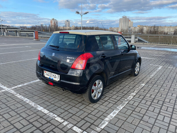 Suzuki Swift III, 2010 г.