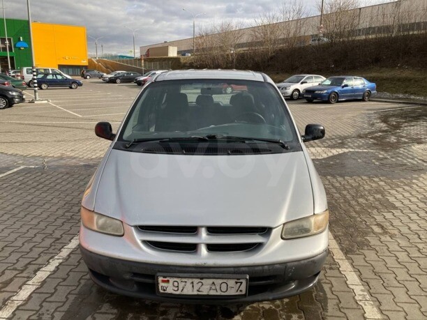 Dodge Caravan III, 7 мест, 1999 г.