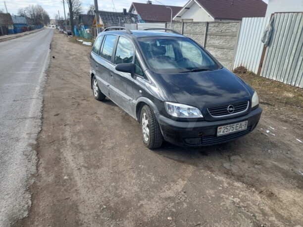 Opel Zafira A, 7 мест, 2001 г.