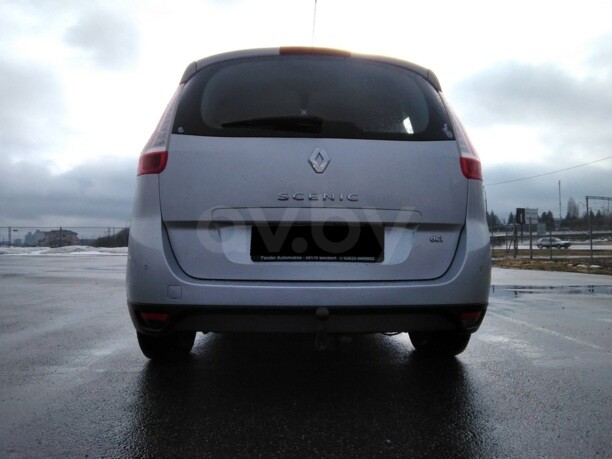 Renault Grand Scenic III · 2-й рестайлинг, 5 мест, 2014 г.
