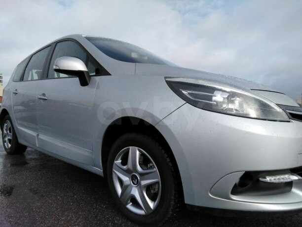 Renault Grand Scenic III · 2-й рестайлинг, 5 мест, 2014 г.