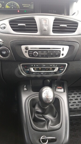 Renault Grand Scenic III · 2-й рестайлинг, 5 мест, 2014 г.