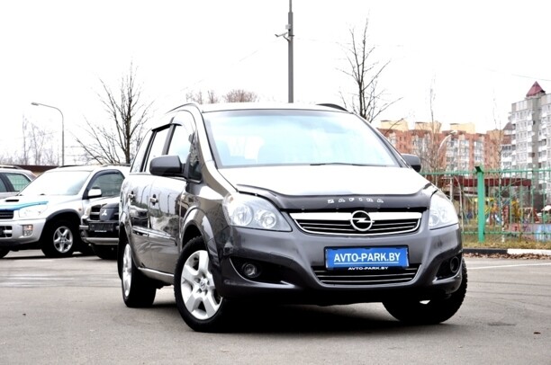 Opel Zafira B · Рестайлинг, 7 мест, 2011 г.