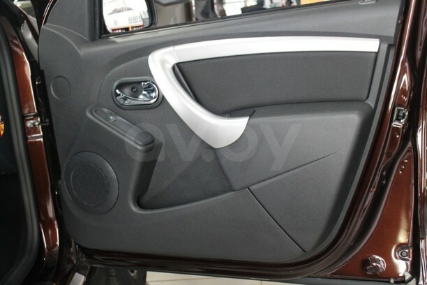 Nissan Terrano V, 5 мест, 2021 г.