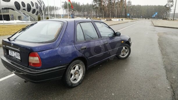 Nissan Sunny N14, 1993 г.