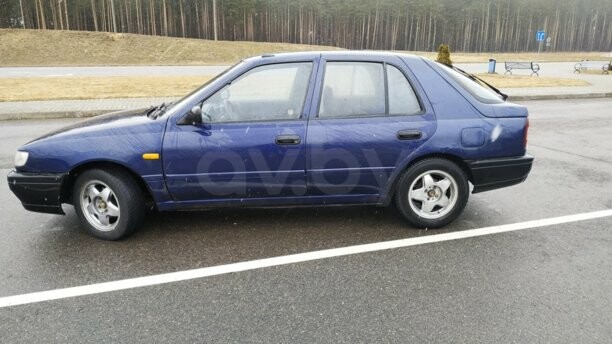 Nissan Sunny N14, 1993 г.