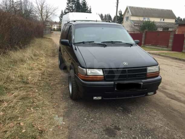 Chrysler Voyager II, 7 мест, 1991 г.