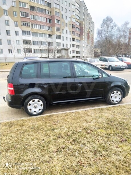 Volkswagen Touran I, 5 мест, 2004 г.