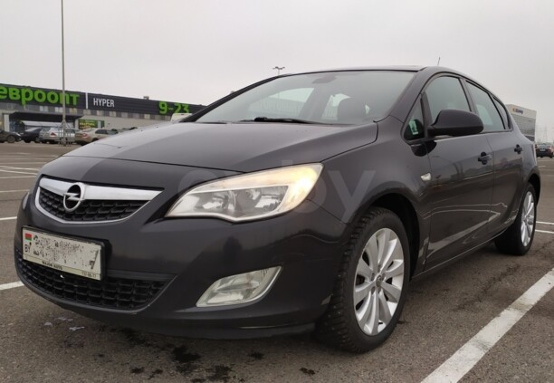 Opel Astra J, 2011 г.