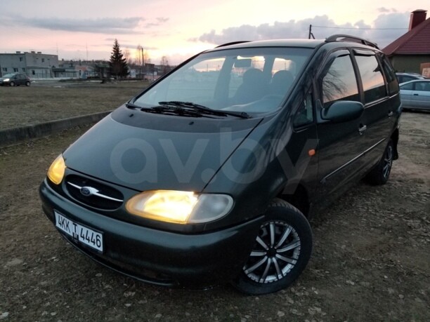 Ford Galaxy I, 7 мест, 1996 г.