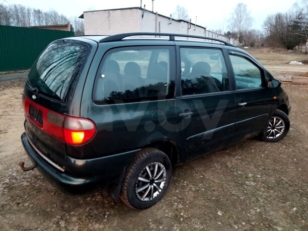 Ford Galaxy I, 7 мест, 1996 г.