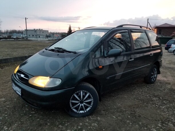 Ford Galaxy I, 7 мест, 1996 г.