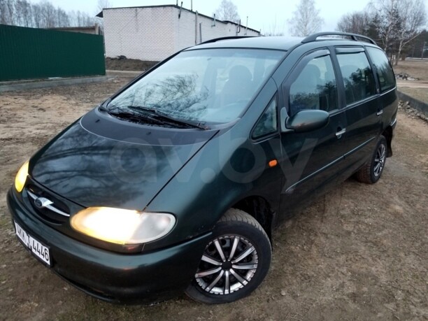 Ford Galaxy I, 7 мест, 1996 г.