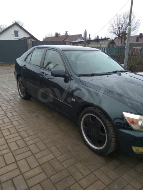 Lexus IS I, 2000 г.