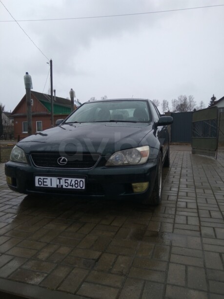 Lexus IS I, 2000 г.
