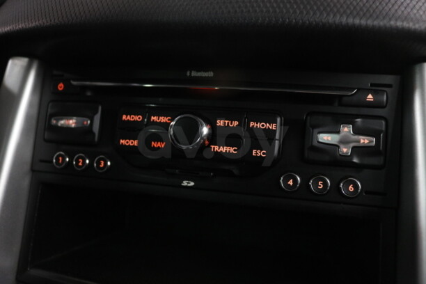 Peugeot 207 I · Рестайлинг, 2011 г.