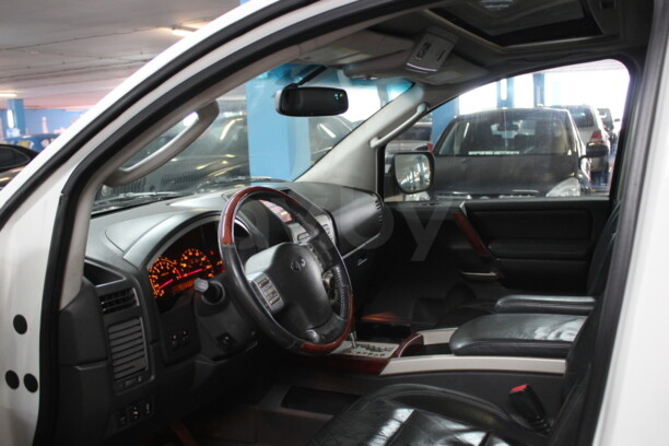 Infiniti QX56 I · Рестайлинг, 7 мест, 2007 г.