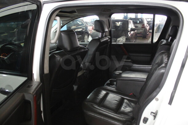 Infiniti QX56 I · Рестайлинг, 7 мест, 2007 г.