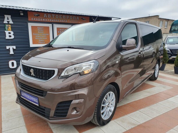 Peugeot Traveller, 7 мест, 2017 г.