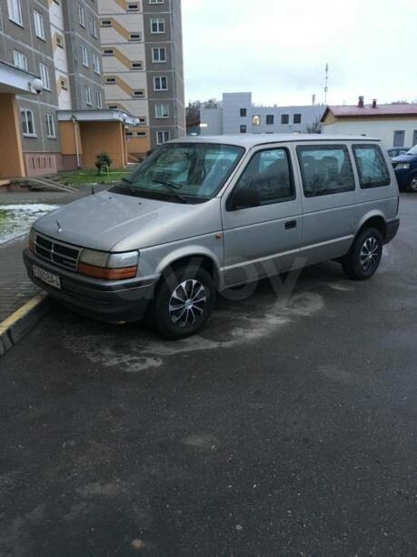 Chrysler Voyager II, 7 мест, 1995 г.