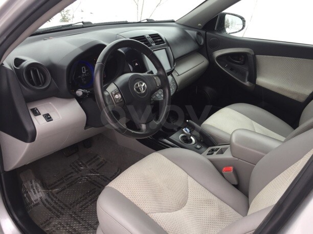 Toyota RAV4 III (XA30) · Рестайлинг, 5 мест, 2013 г.