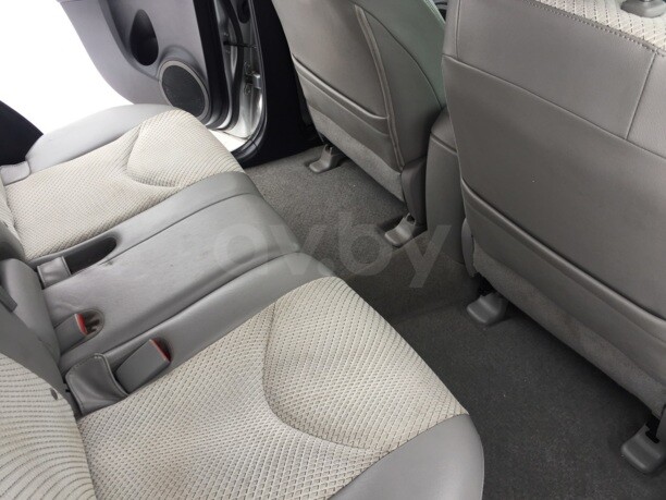 Toyota RAV4 III (XA30) · Рестайлинг, 5 мест, 2013 г.