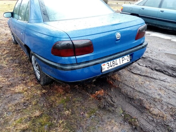 Opel Omega B, 1995 г.
