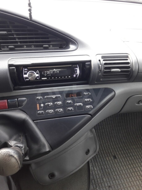 Peugeot 806 221 · Рестайлинг, 7 мест, 2000 г.