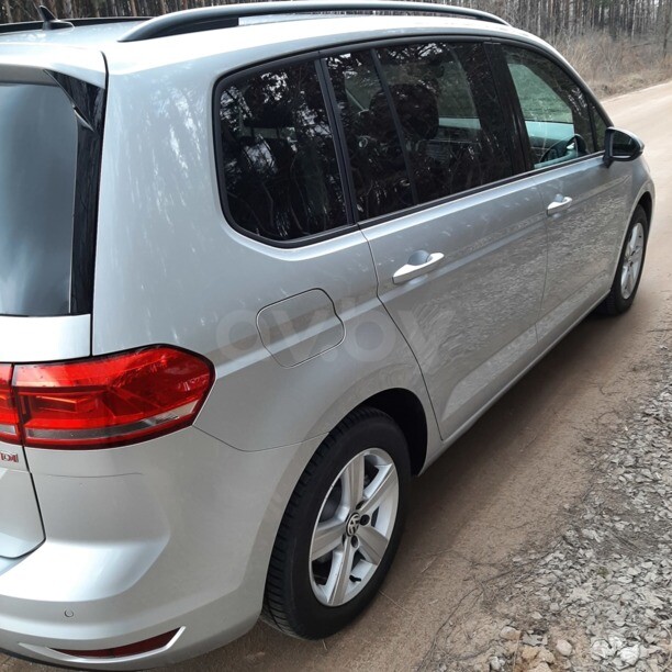 Volkswagen Touran III, 5 мест, 2016 г.