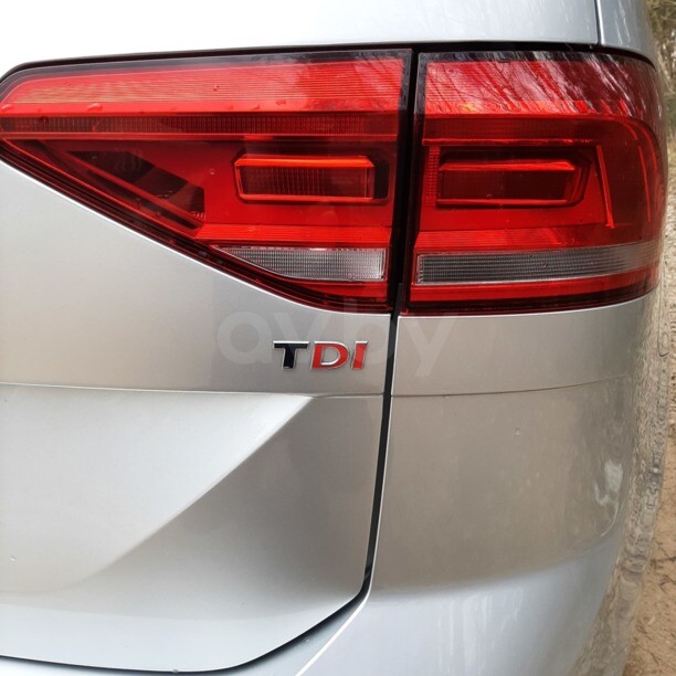 Volkswagen Touran III, 5 мест, 2016 г.