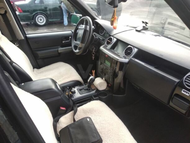 Land Rover Discovery III, 5 мест, 2008 г.