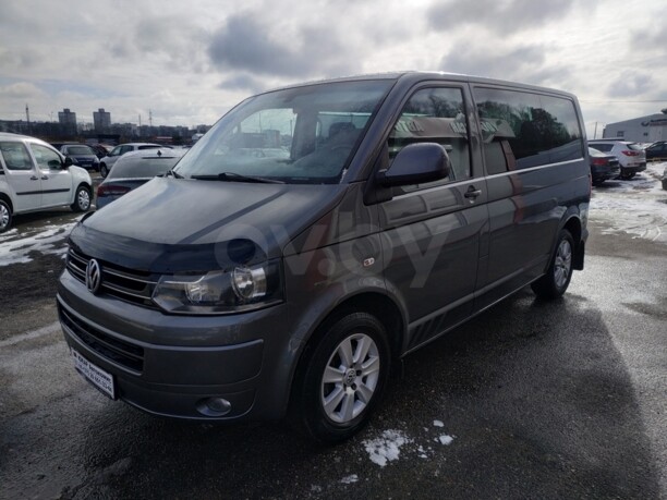 Volkswagen Multivan T5, 2010 г.