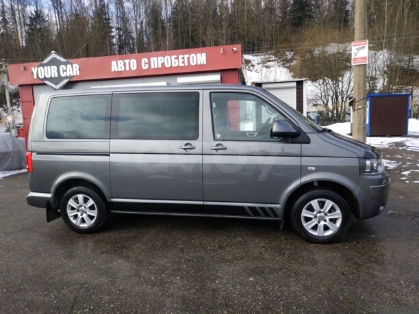 Volkswagen Multivan T5, 2010 г.
