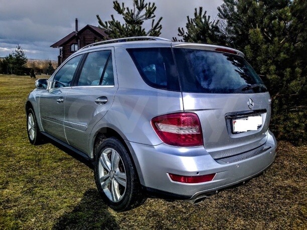 Mercedes-Benz M-Класс W164 · Рестайлинг, 5 мест, 2010 г.