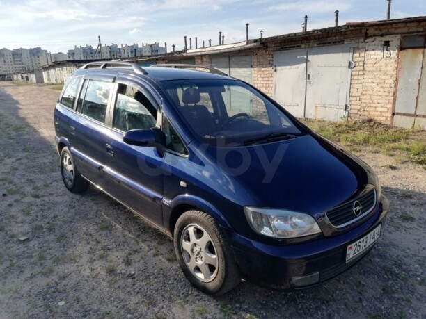 Opel Zafira A, 7 мест, 2000 г.
