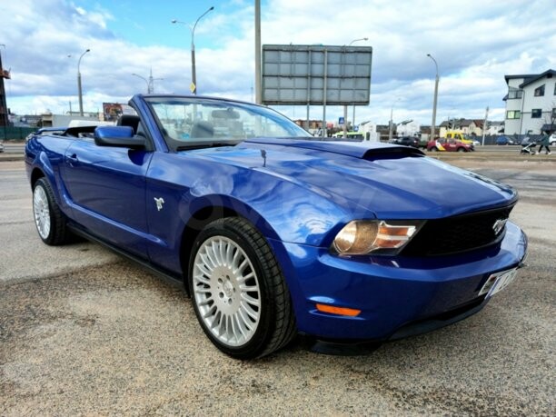 Ford Mustang V, 2005 г.