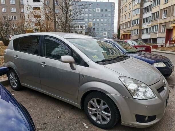Toyota Corolla Verso III (AR10), 7 мест, 2008 г.