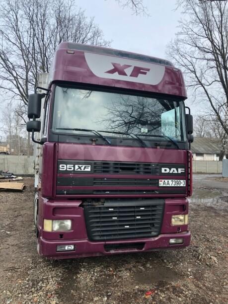 DAF XF 95 430 л.с., 2001 г.