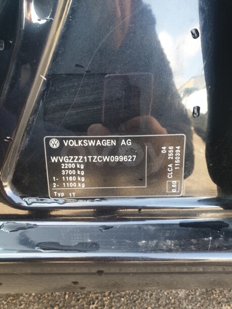 Volkswagen Touran II, 5 мест, 2012 г.