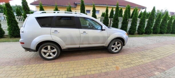 Mitsubishi Outlander XL, 7 мест, 2007 г.