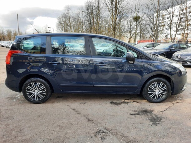Peugeot 5008 I, 2010 г.