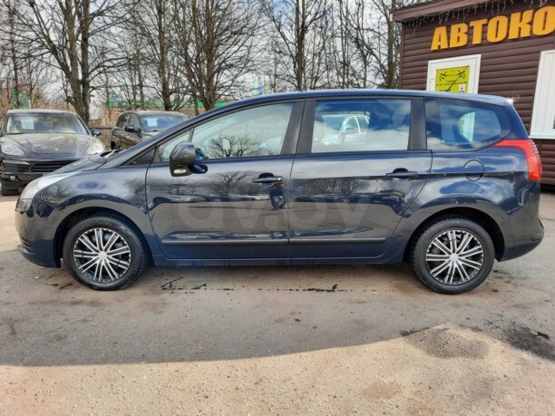 Peugeot 5008 I, 2010 г.